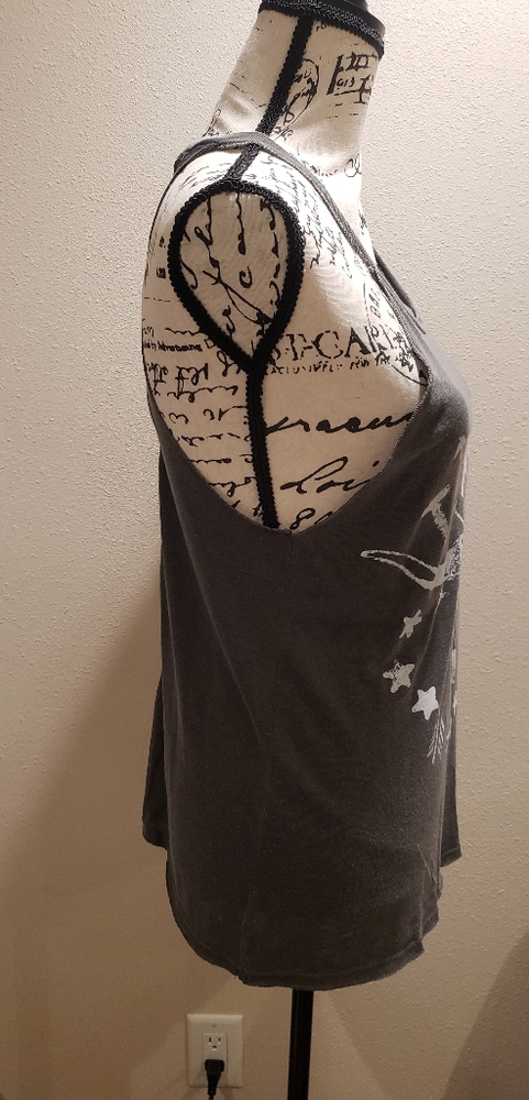Billabong Texas muscle tank NWOT - Picture 3 of 4